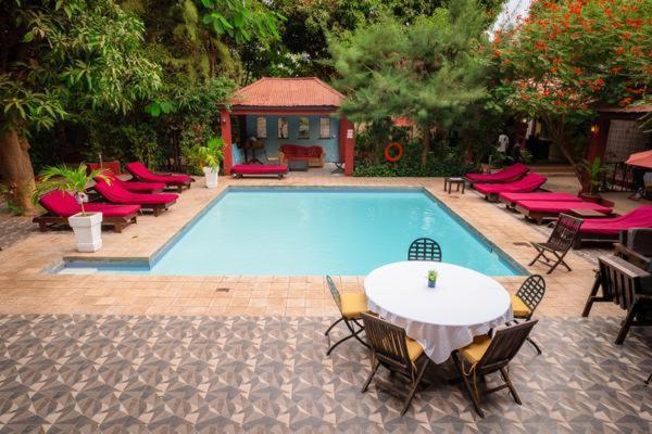 Hotel Hibiscus House Gambia Brufut Esterno foto