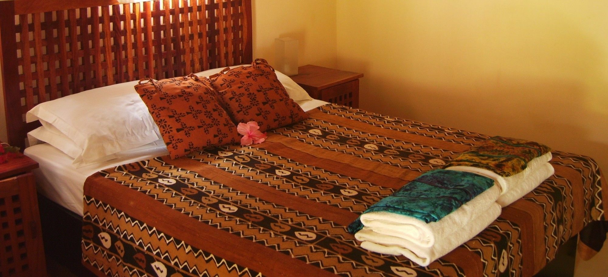 Hotel Hibiscus House Gambia Brufut Esterno foto