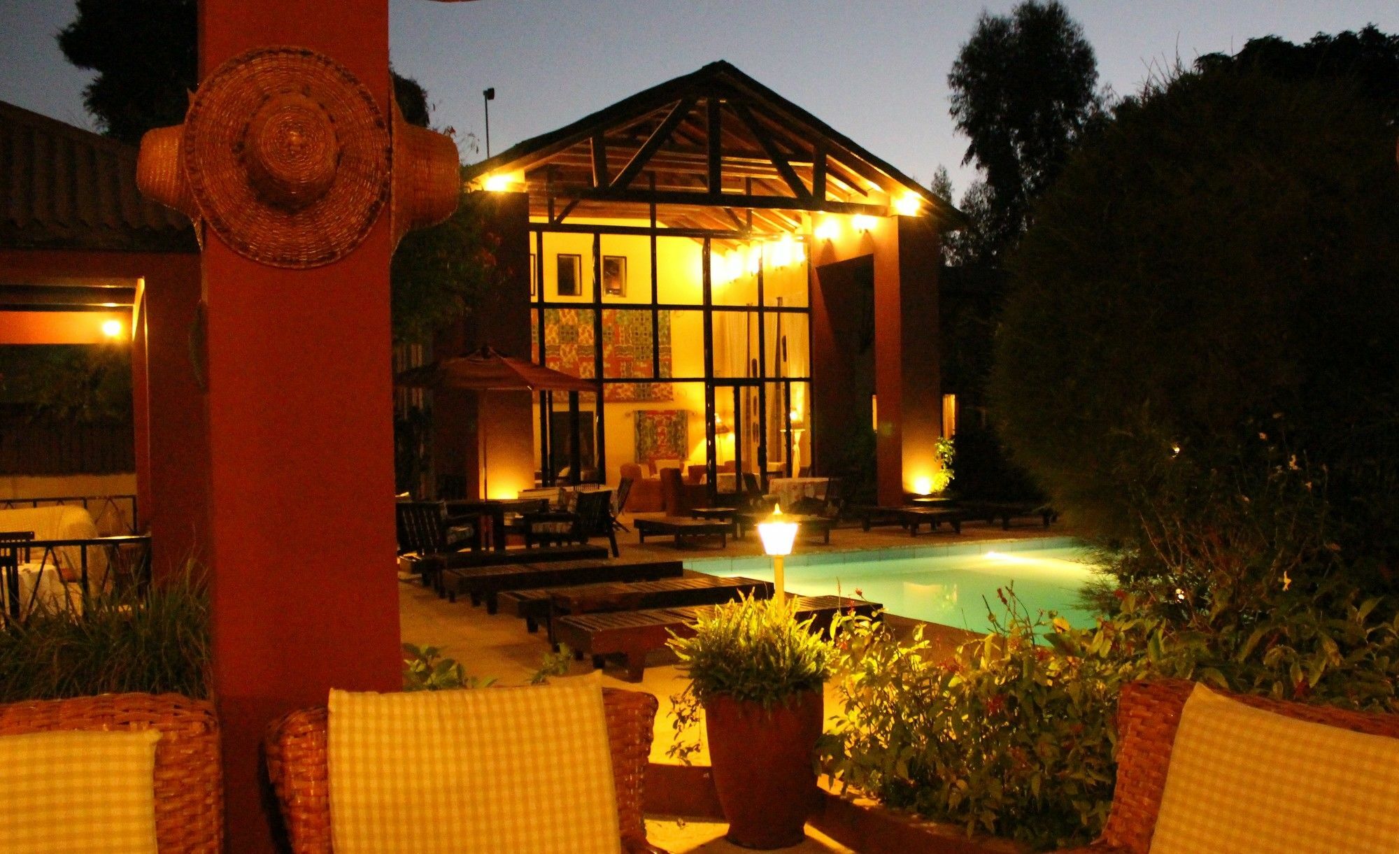 Hotel Hibiscus House Gambia Brufut Esterno foto